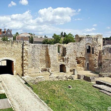 Petite Maison De Ville Au Calme قلعة بري-كومت-روبير المظهر الخارجي الصورة