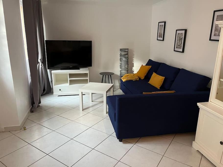Petite Maison De Ville Au Calme قلعة بري-كومت-روبير المظهر الخارجي الصورة