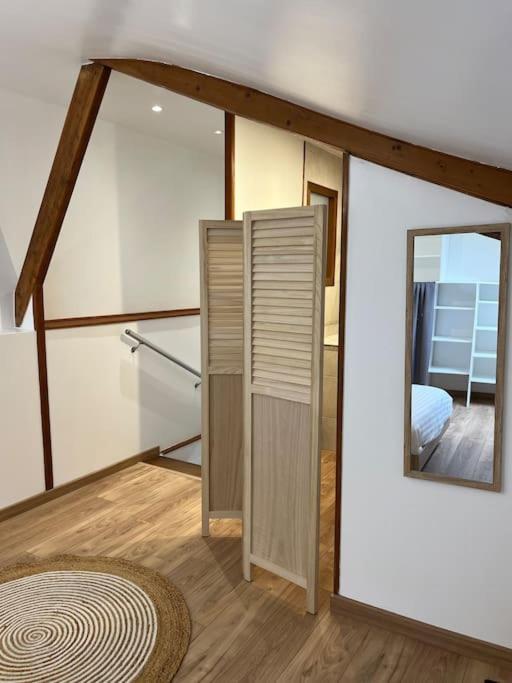 Petite Maison De Ville Au Calme قلعة بري-كومت-روبير المظهر الخارجي الصورة